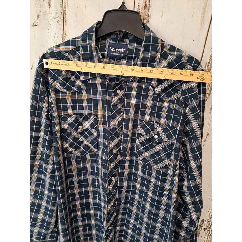 Wrangler Western Shirts Men's Long-Sleeved Button-Down Checkered Shirt - Picture 3 of 7